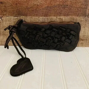 Moni Moni made in Italy wristlet